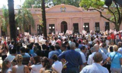 Marchas  y reclamos y un Gobierno que no dialoga