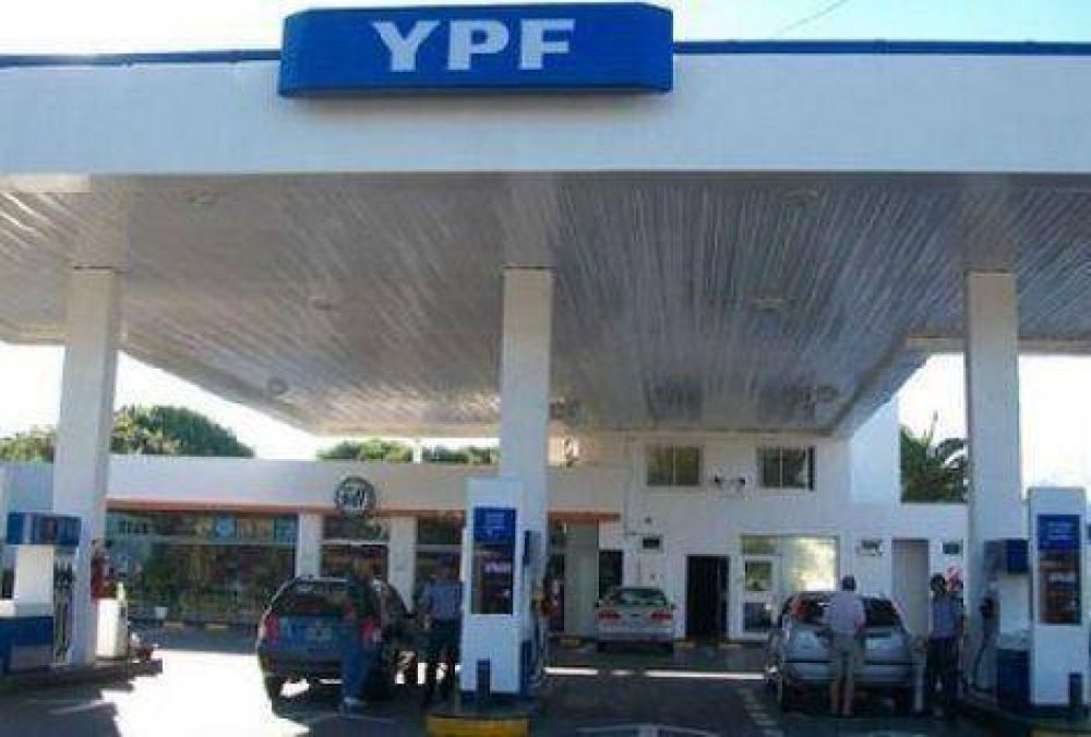En Misiones, YPF subi� la nafta hasta un 8%, por arriba del tope oficial