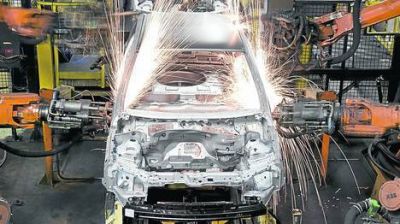 Cae fuerte la producci�n de autos en Brasil y culpan a la Argentina
