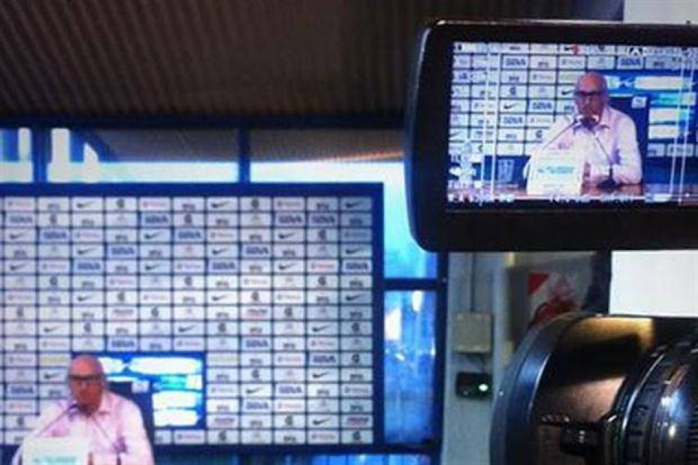 Carlos Bianchi: "Les pregunt� a los jugadores y me dijeron que estaban todos felices"