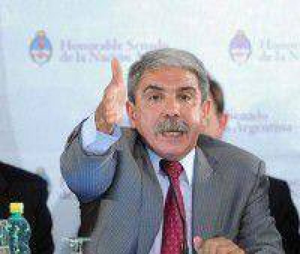 An�bal duro con el senador de Estados Unidos: "Es un insolente"