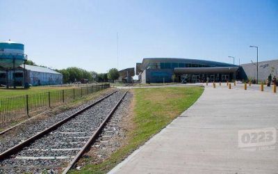 Ferroautomotora: avanza la construcci�n del acceso exclusivo para micros