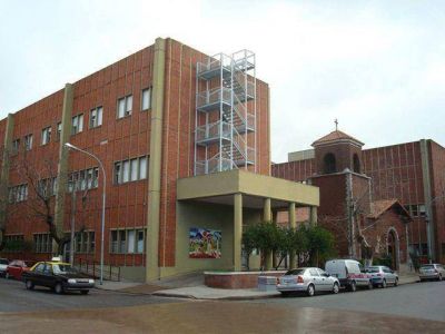 Nena de 6 a�os se hiri� mientras jugaba con el rev�lver de su padre