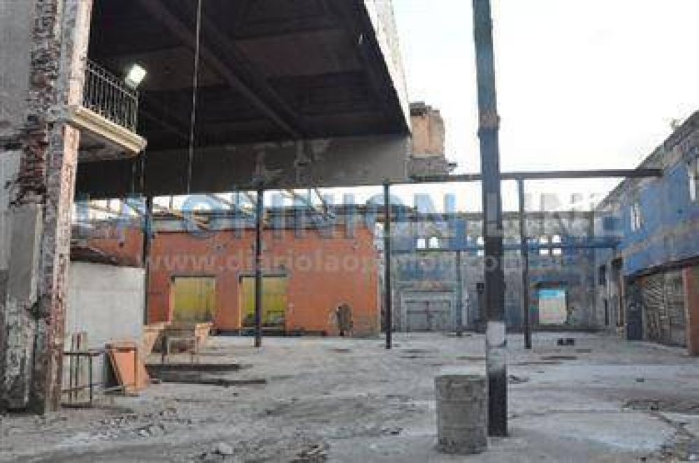 Piden informes sobre las obras en la Recova