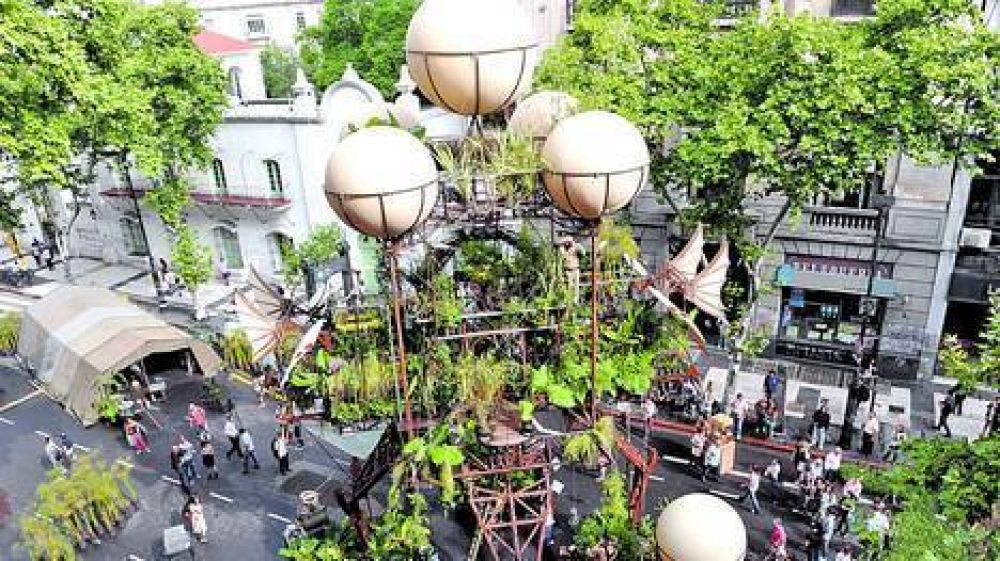 El juego de una nave con 2 mil plantas sorprende en la Avenida de Mayo
