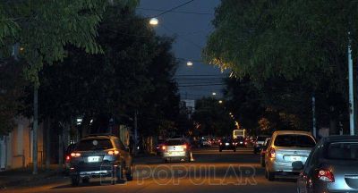 Coopelectric volver� a cambiar luminarias en Alsina y Lavalle