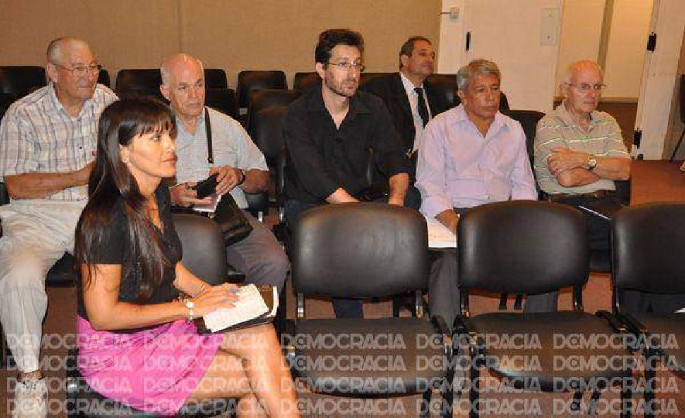 Reuni�n de Daniel Arroyo con el consejo de pastores evang�licos de nuestra ciudad