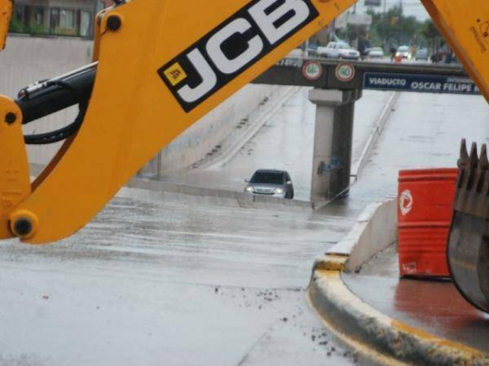 El anegamiento del viaducto perjudic� a vecinos de la zona
