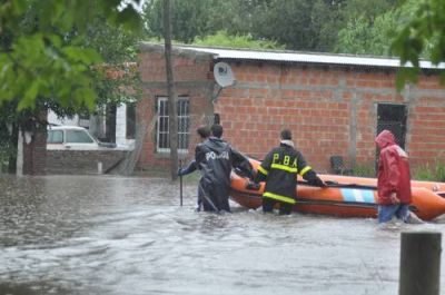 La lluvia volvi� a afectar ayer a nuestra ciudad: corte en ruta 188 y paso restringido en el camino a La Emilia