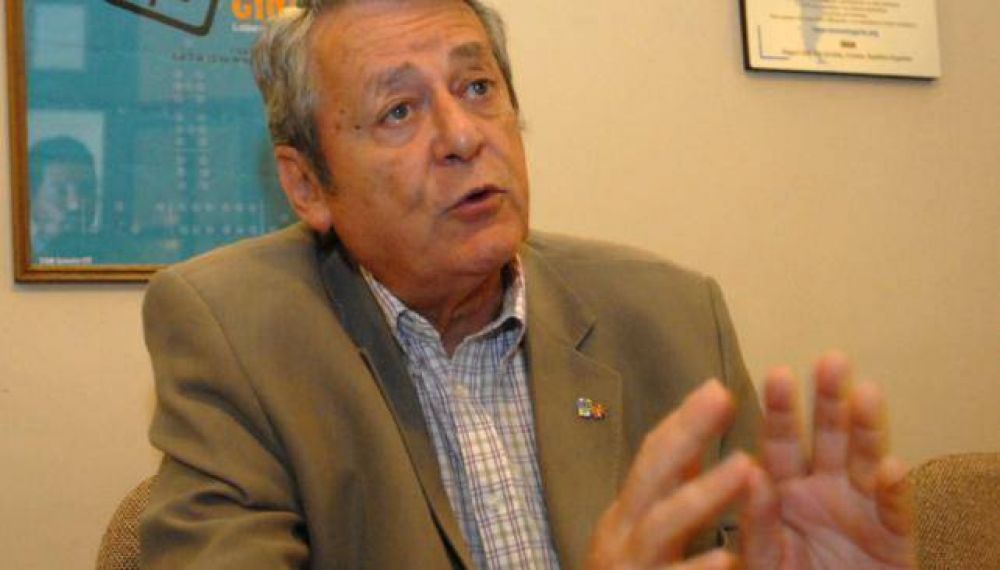 Kunkel dar� "total apoyo" a Daniel Scioli, si va a la interna del PJ