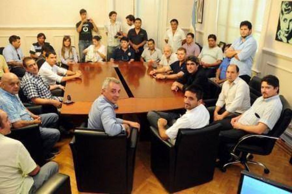 Reuni�n con los sindicatos de Zona Norte en Tigre 