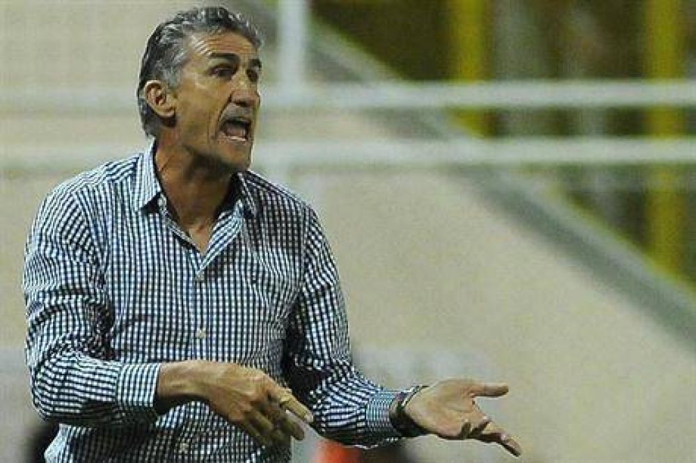 Edgardo Bauza: "Vamos a seguir trabajando para no cometer errores"
