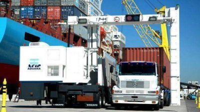 Brasil se queja de las trabas, pero aumenta su exportaciones a la Argentina