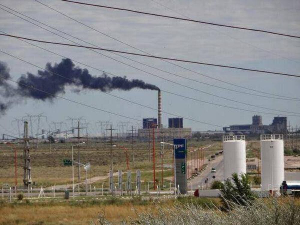 Una densa nube de humo negro caus� preocupaci�n en White