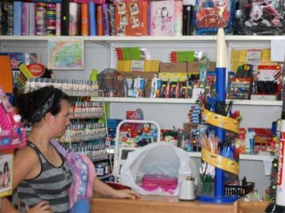 En Z�rate la canasta escolar rondar�a los $300