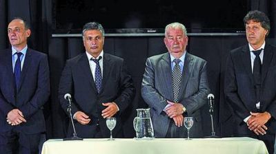Poder, millones y silencios