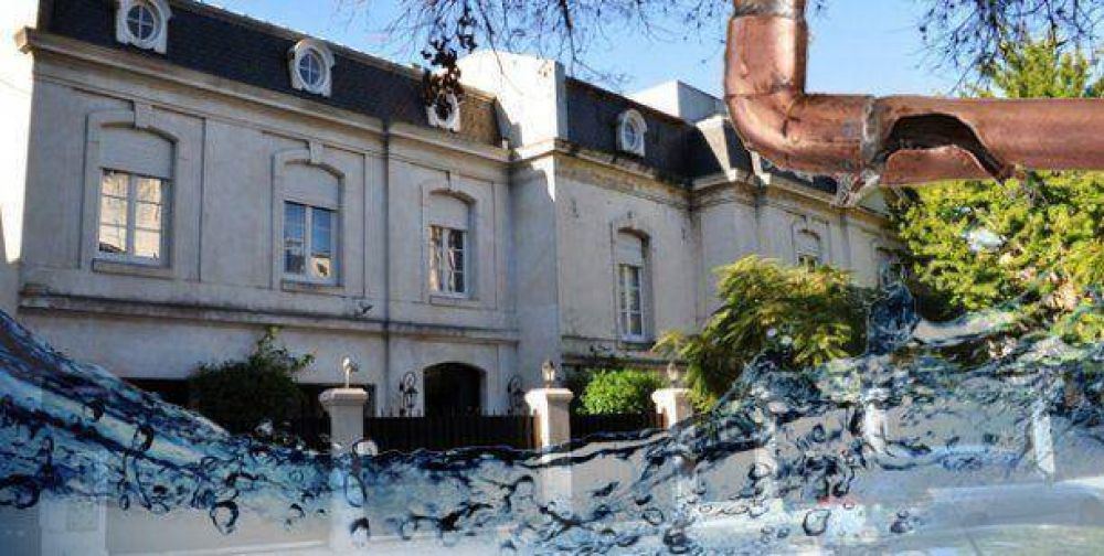 La tap el agua: se inund la casa de Susana Gimnez en Barrio Parque