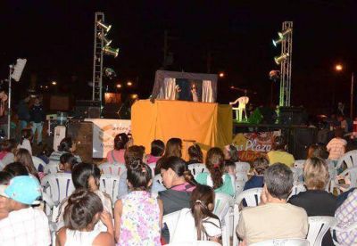 Arranc� el ciclo �M�sica en las Plazas� en los barrios