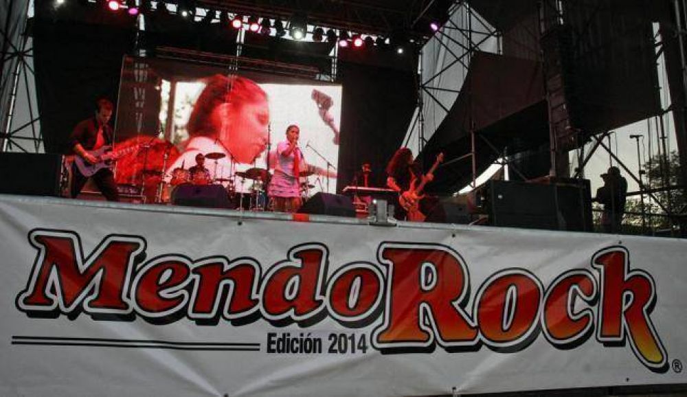 Por duelo provincial se suspendi� la Vendimia de Alvear y el MendoRock