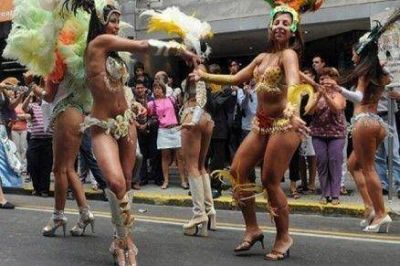 Esta noche comienzan los Carnavales Posade�os