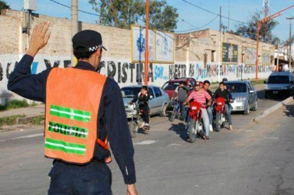 Falleci� el hombre que tuvo grave accidente en Av. Alvear y calle 15