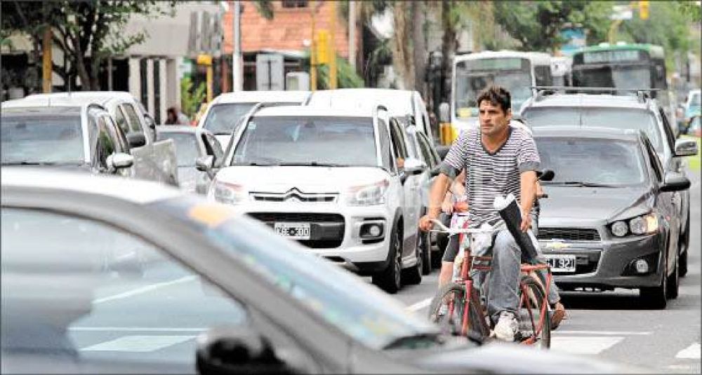 Ciclistas piden m�s bicisendas integradas al sistema de tr�nsito