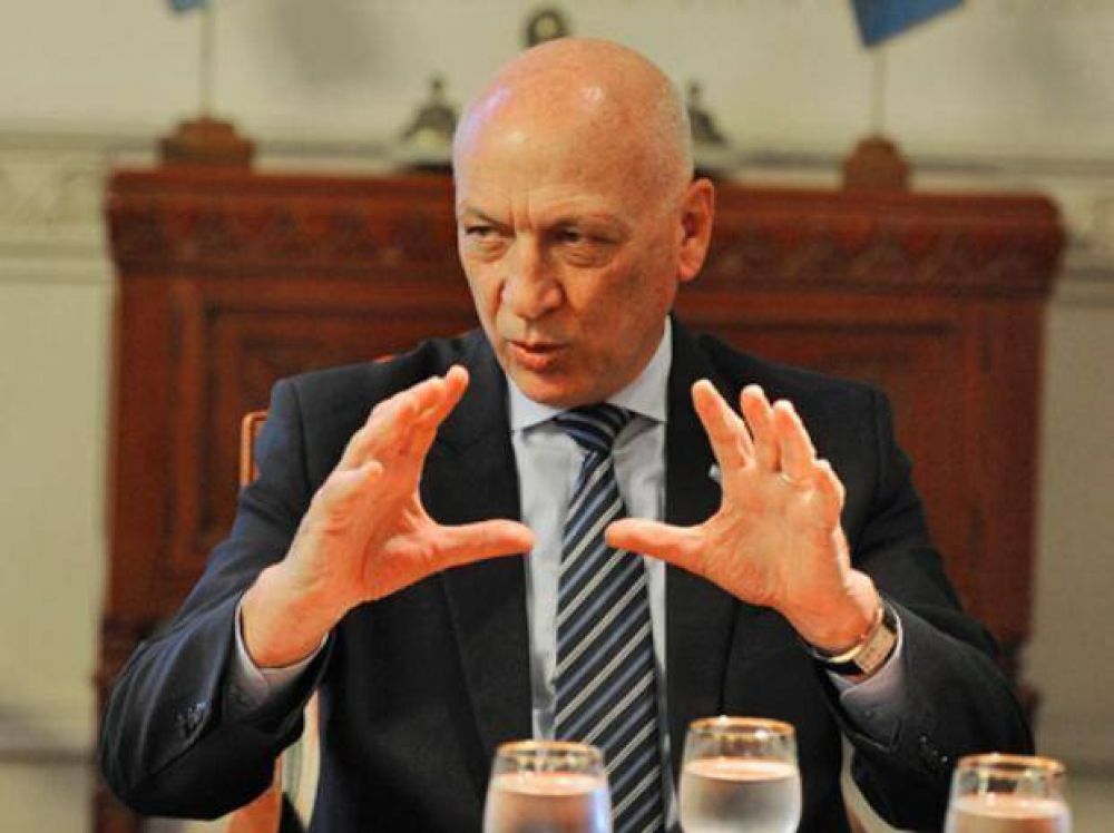 "Esto saca del anonimato a un poder que siempre estuvo oculto"