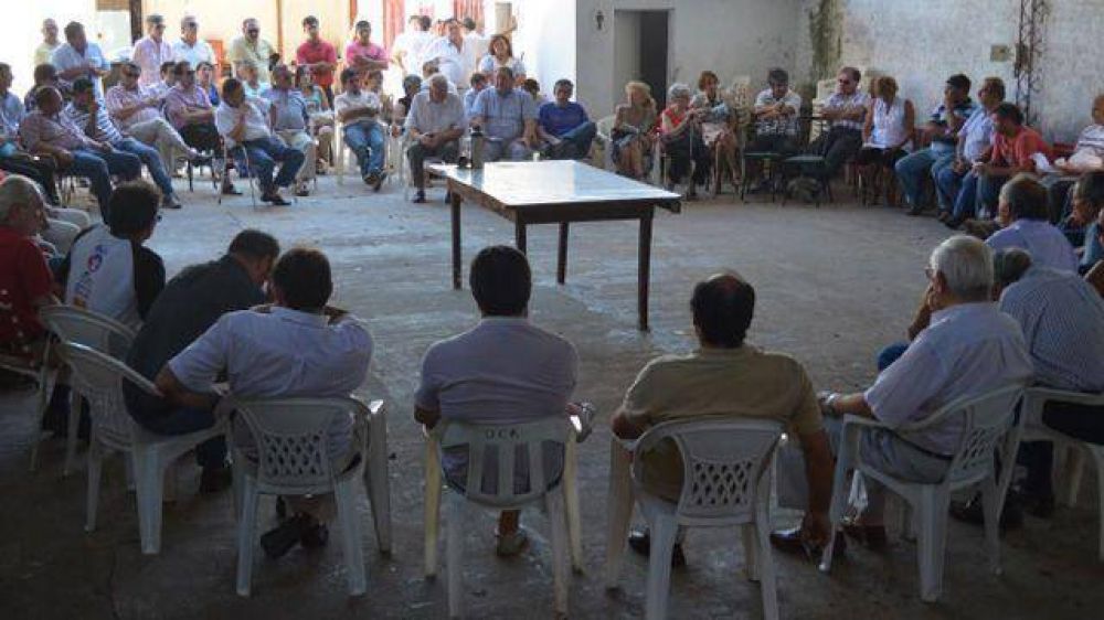 Rogel quiere un pacto "econ�mico y social" 