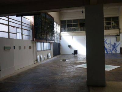 Arte en el hall: expositores dicen que �es penoso que se interpongan cuestionamientos�