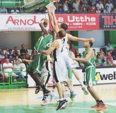 Estudiantes venci� 62 a 59 a Obras, en un partido muy parejo