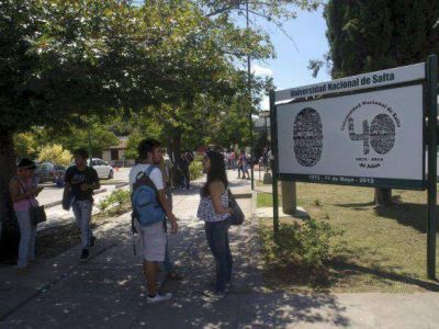 Por la crisis, aumenta la matr�cula en las universidades de Salta