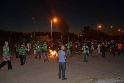 FNM2014: Hubo cena de gala con choriceada de ATE inclu�da