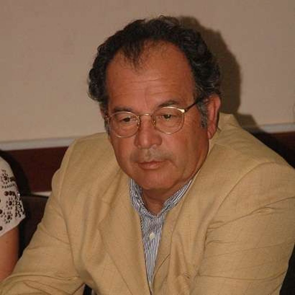 El diputado Guzm�n Soria sufri� fuerte golpe y qued� internado