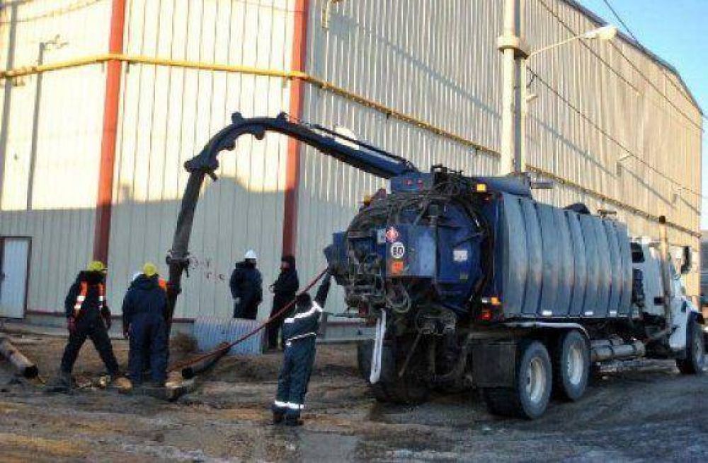 Nuevo cami�n desobstructor para el municipio