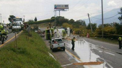 Tr�gico accidente en Colombia: siete muertos y 28 heridos