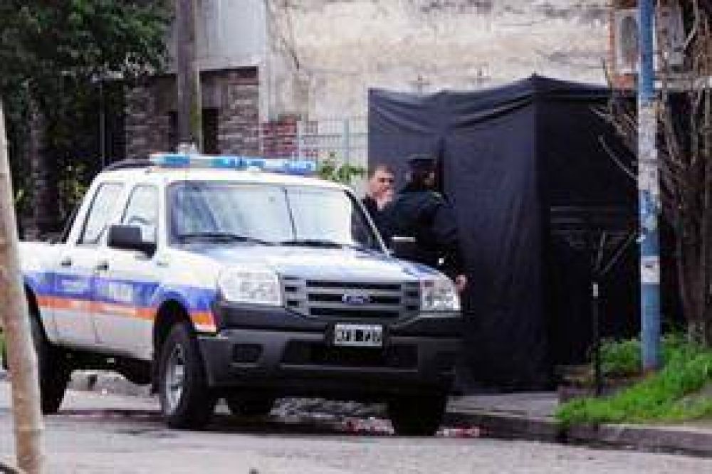 Asaltaron a un abogado en Mor�n y le desvalijaron la casa
