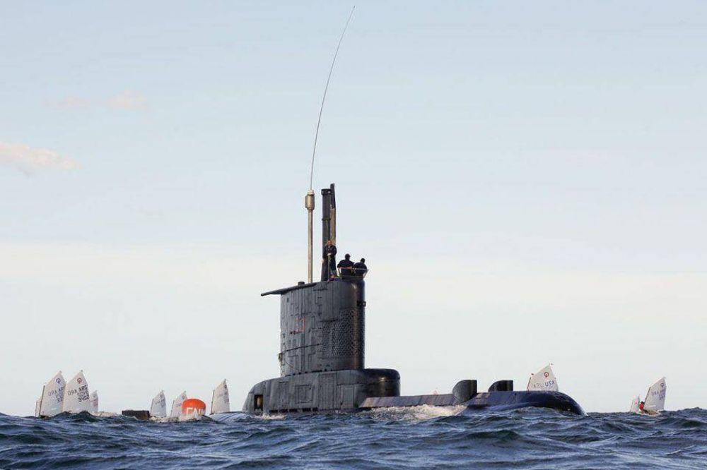 Submarino pol�mico: el Ministerio de Defensa asegur� que no hubo �riesgo de colisi�n�