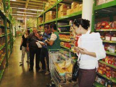 Intiman a supermercados tras control de precios