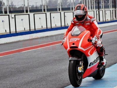 Aerol�neas Argentinas pondr� m�s vuelos a Santiago por el Moto GP