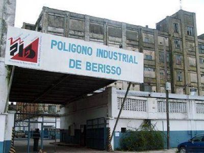 Empresarios temen que haya m�s tomas tras la ocupaci�n en el pol�gono industrial de Berisso