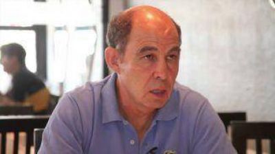 "Si ascendemos, hay jugadores que no pueden jugar en Primera"