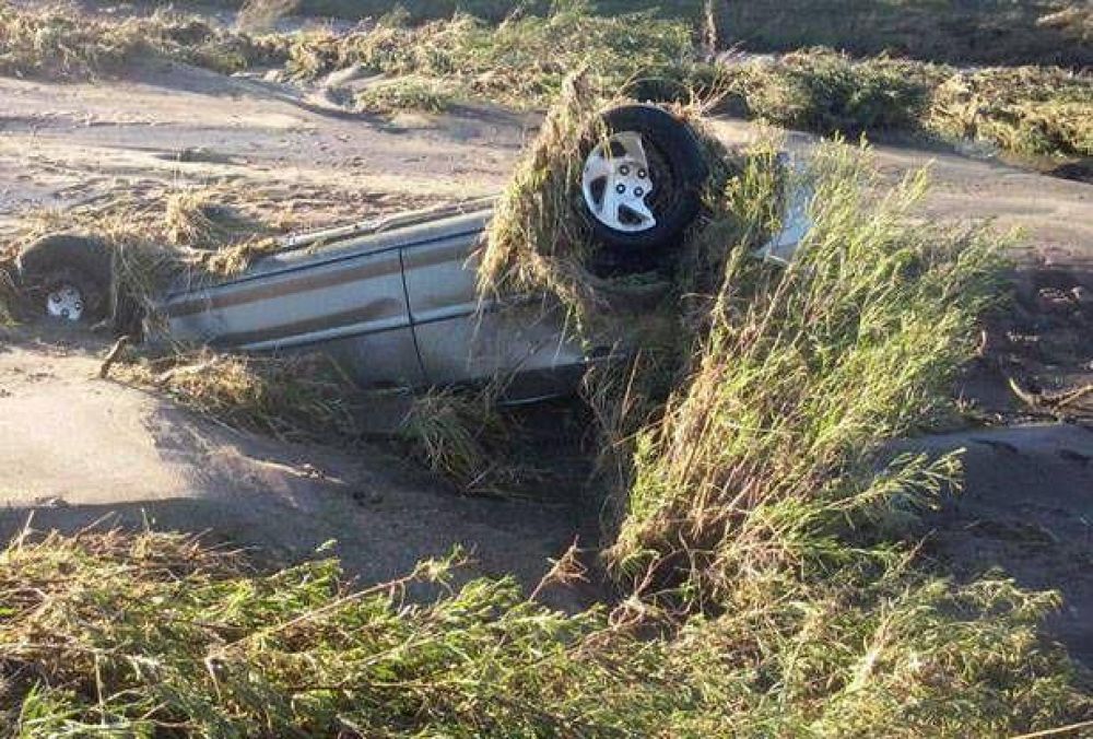 Milagro en el paraje de Riocito: perdieron todo, menos la vida