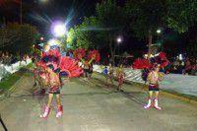 Carnavales: el tiempo permiti� la segunda noche