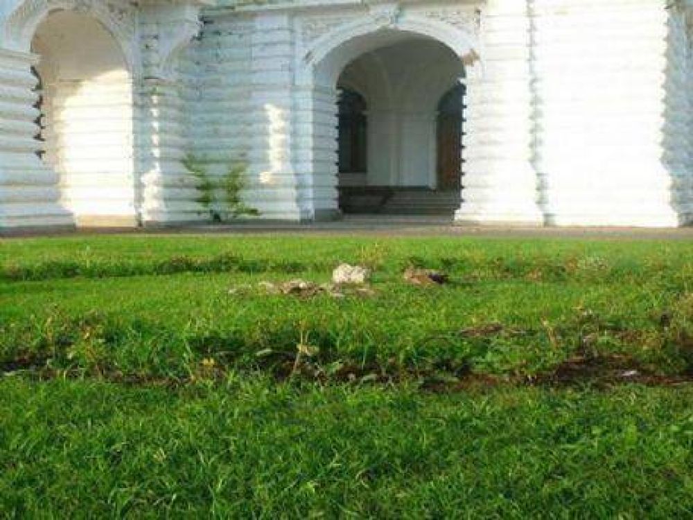 Profanaron el Jard�n de la Memoria: �Es una nueva agresi�n a familiares de las v�ctimas del 2 de abril�, dijo Colautti