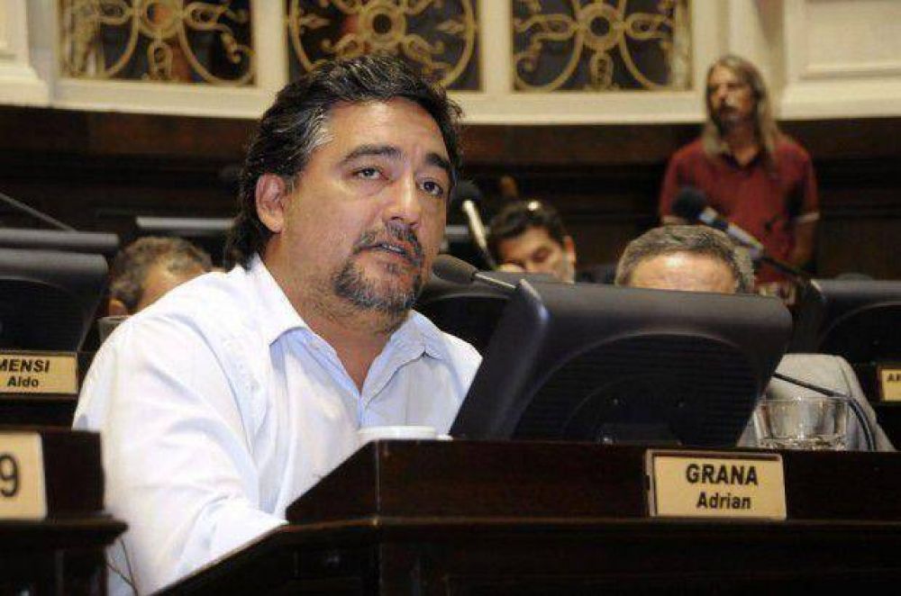 Grana se refiri� al pase del Intendente al massismo