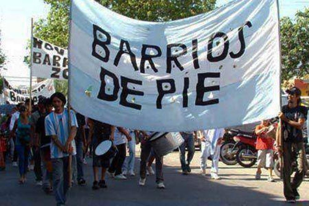 Barrios de Pie se moviliza por el aumento de los precios de la canasta familiar
