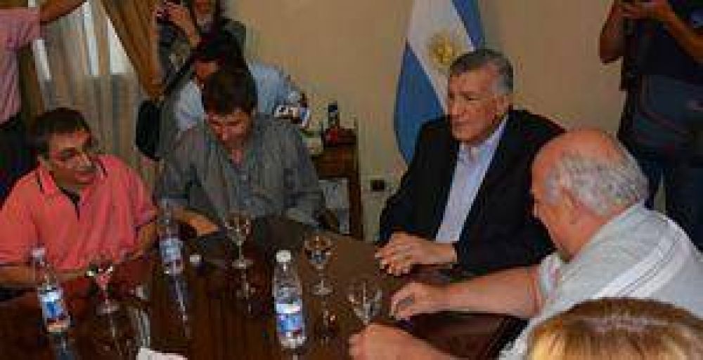 Gioja reasumi� el ejercicio del Poder Ejecutivo