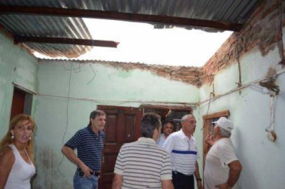 La cola de un tornado afect� a Puerto Boca, cerca de Goya