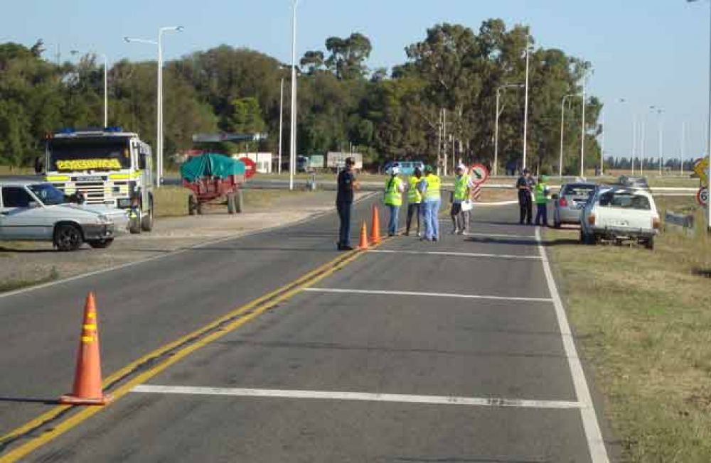 Once veh�culos retenidos en diversos operativos