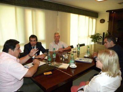 Misiones y Buenos Aires trabajar�n de manera reciproca por el cuidado del medio ambiente y desarrollo forestal